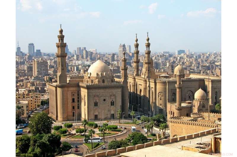 Study Reveals Cairo Drivers Face Hazardous Pollution Levels