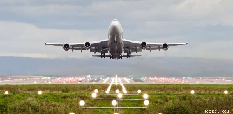 Climate Change Slows Take-Offs and Cuts Passenger Capacity on Flights