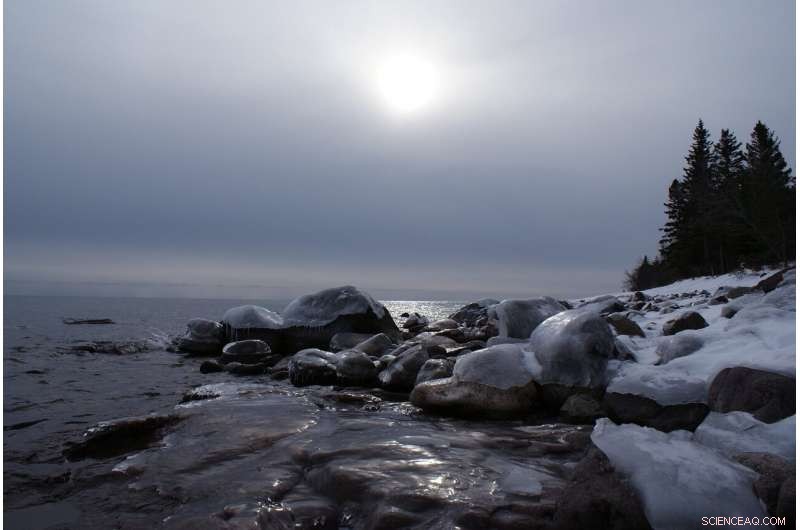 Great Lakes Face Historic Decline in Ice Cover