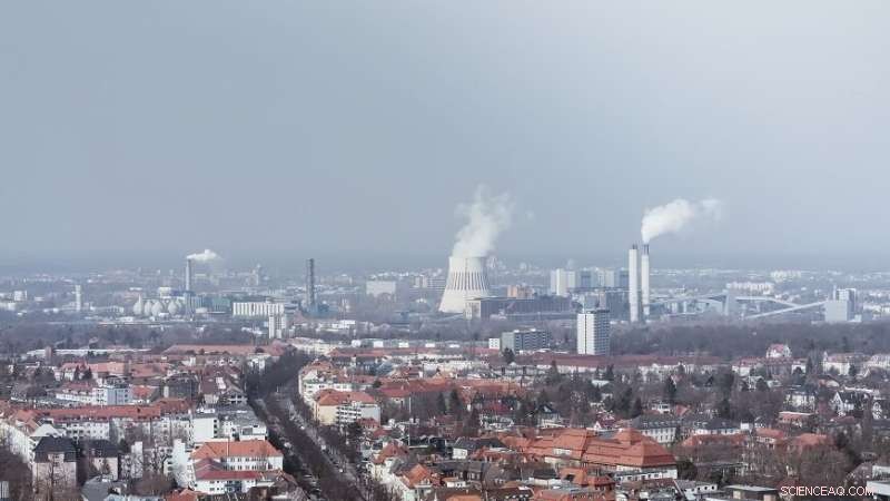 Real-Time CO₂ Tracking in Space: EU & ESA s Global Greenhouse Gas Initiative