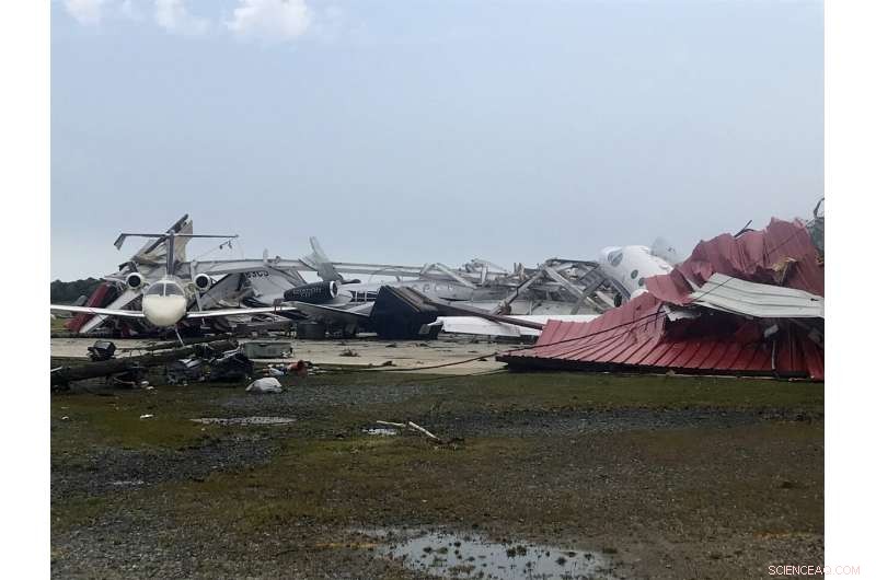 Easter Storms Ravage Southern U.S., Claiming 20 Lives