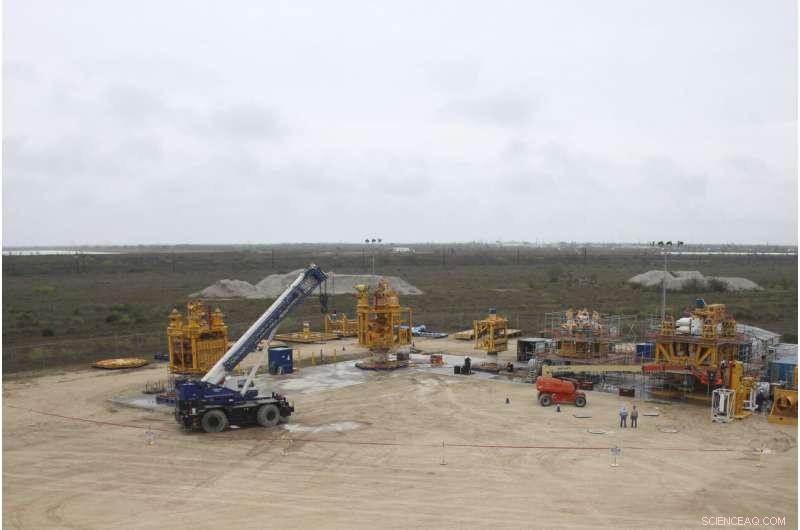 A Decade After BP s Deepwater Horizon Spill: Deeper Drilling, Looser Regulations