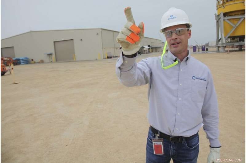 A Decade After BP s Deepwater Horizon Spill: Deeper Drilling, Looser Regulations