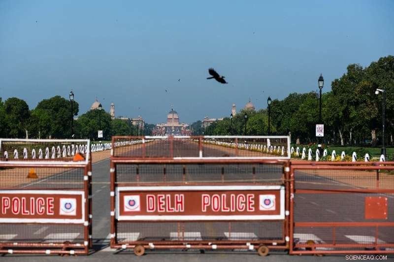 Delhi Enjoys Cleaner Air and Clear Skies During Lockdown