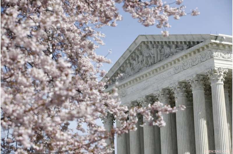 Supreme Court Overturns EPA’s Narrow Interpretation of the Clean Water Act