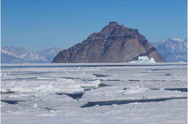 Arctic Shorefast Sea Ice Faces Threats from Climate Change, Study Shows