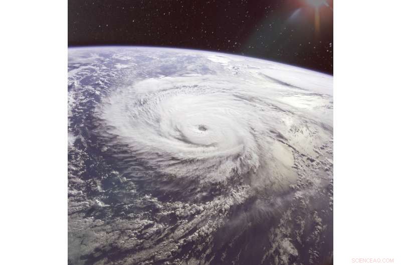 Researchers Develop Tools to Predict Future Hurricanes More Accurately