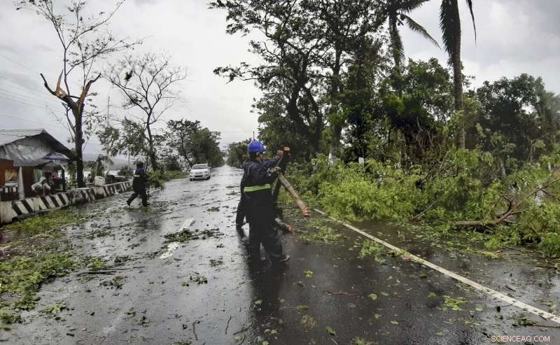 Typhoon Causes One Fatality and Widespread Destruction Across Philippine Towns