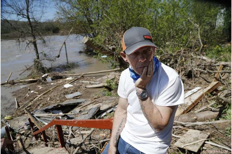 Massive Michigan Flood Forces Thousands to Evacuate, Threatens Superfund Site