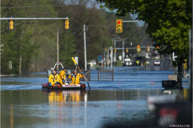 Massive Michigan Flood Forces Thousands to Evacuate, Threatens Superfund Site