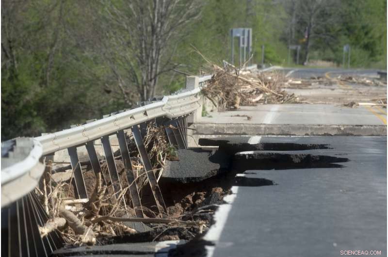 Massive Michigan Flood Forces Thousands to Evacuate, Threatens Superfund Site