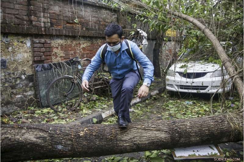 Cyclone Amphan Devastates India and Bangladesh, Causing Massive Damage