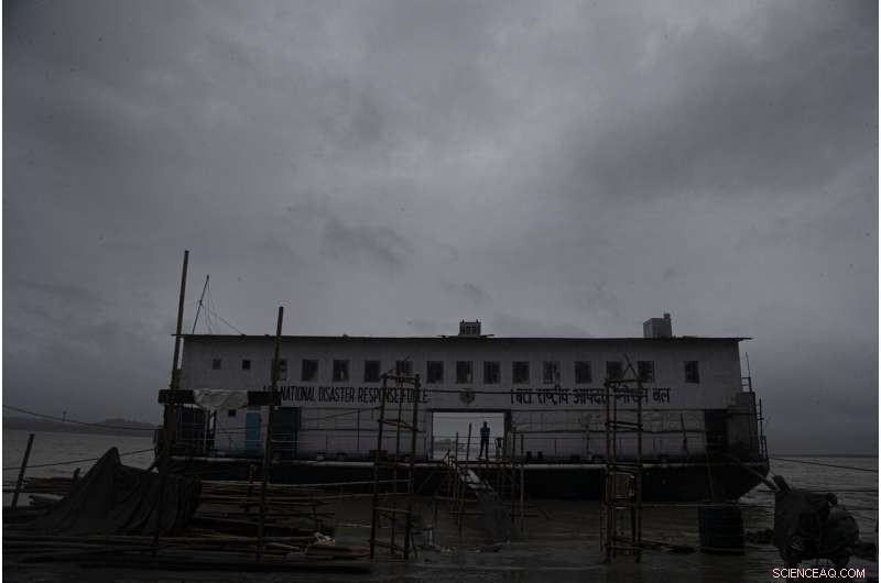 Cyclone Amphan Devastates India and Bangladesh, Causing Massive Damage