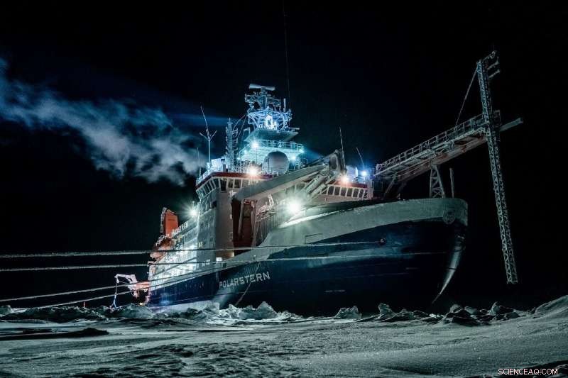 Virus Outbreak Challenges Record-Breaking Arctic Expedition