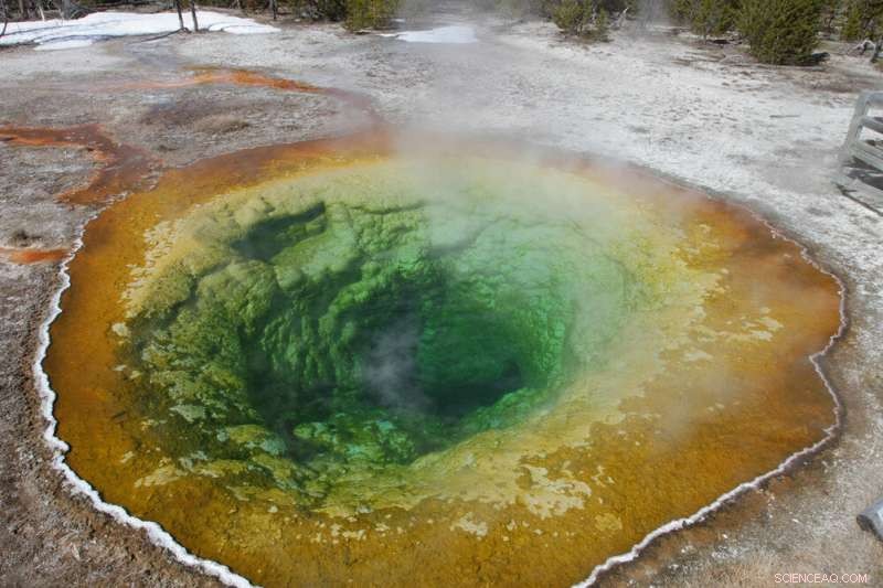 New Evidence of Ancient Super‑Eruptions Suggests Yellowstone Hotspot Is Declining