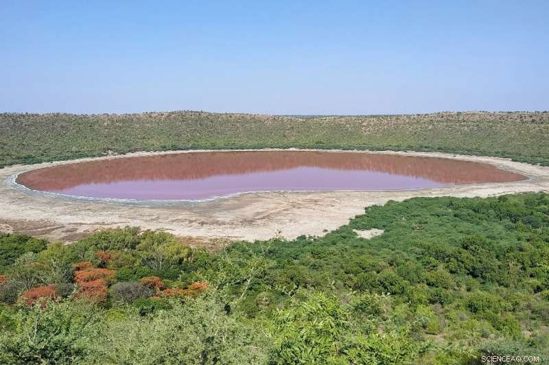 India’s Lonar Crater Lake Turns Pink Overnight: Scientists Explain the Phenomenon