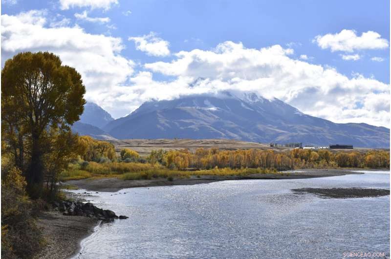 Senate Greenlights $2.8B Investment to Expand Conservation Efforts and Parks