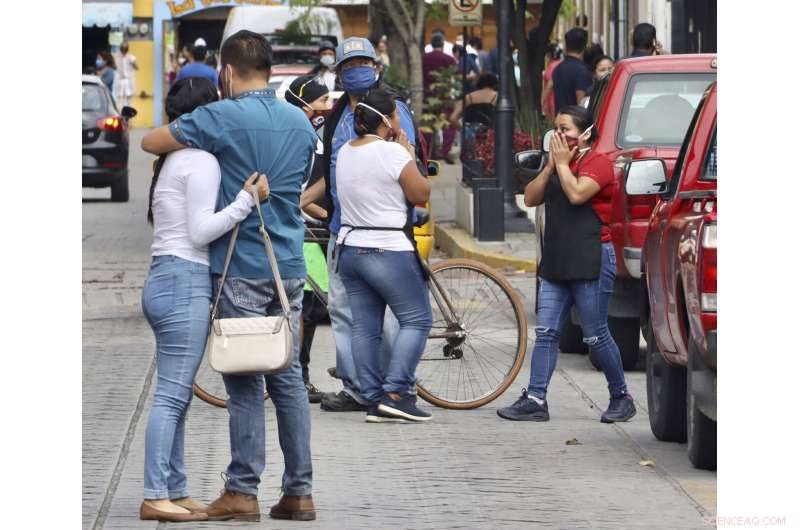 Severe 7.5‑Magnitude Earthquake Rocks Southern Mexico, Killing at Least 5