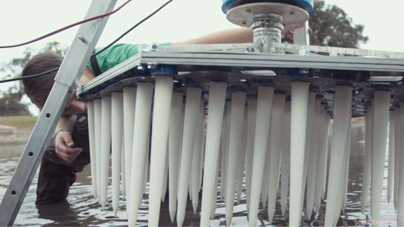 Innovative Polyethylene Spike Modules Offer New Solution for Contaminated Sediment Cleanup