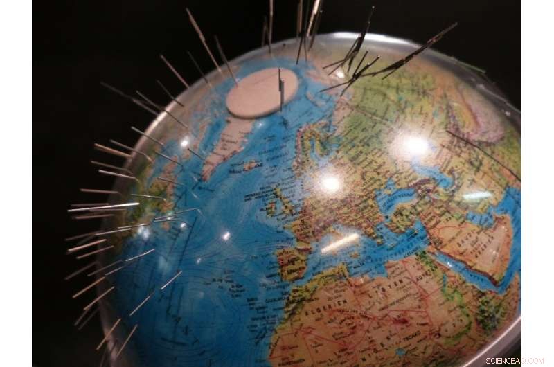 Alberta Physicists Explain Why the Pacific’s Magnetic Field Changes Are Weaker