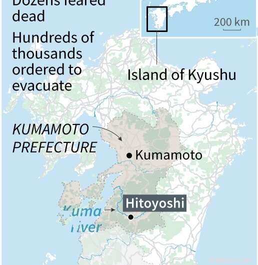Heavy Rain Delays Rescue Efforts in Japan After Deadly Floods