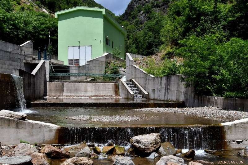 Bosnians Protest Mini Hydropower Projects, Defending Waterways