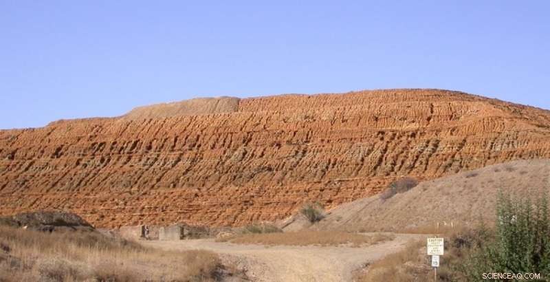 Research Center Unites Universities to Mitigate Mine Tailings Risk