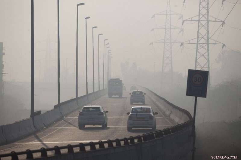 Study Shows Road Traffic Microplastics Flooding Global Oceans