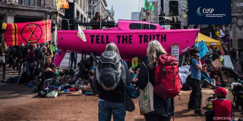 New Study Finds Extinction Rebellion Supporters More Likely to Be First‑Time Protesters