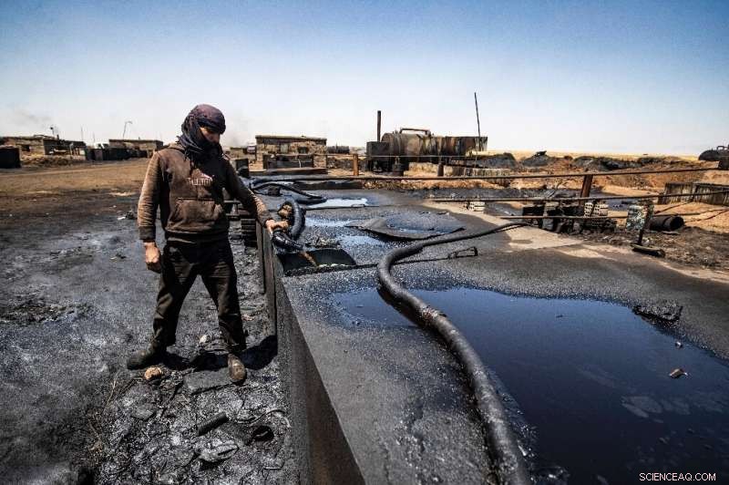 Oil Spill Crisis: Contaminated Rivers Threaten Life in Northeast Syria