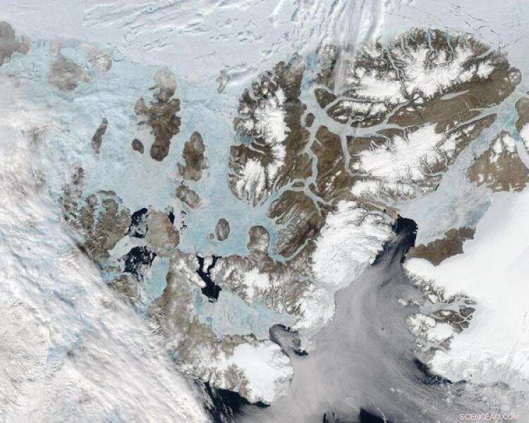 Climate Change Fuels Rising Freshwater Levels in the Arctic Ocean