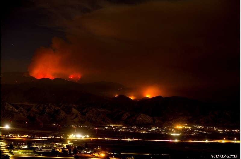 Southern California s Largest 2020 Wildfire Keeps Burning