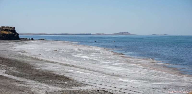 Decades of Unsustainable Water Use Dried Iran s Lakes, Wreaking Environmental Damage