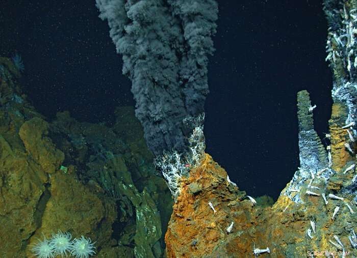 Groundbreaking Discovery Reframes Hydrogen Depletion on the Seafloor