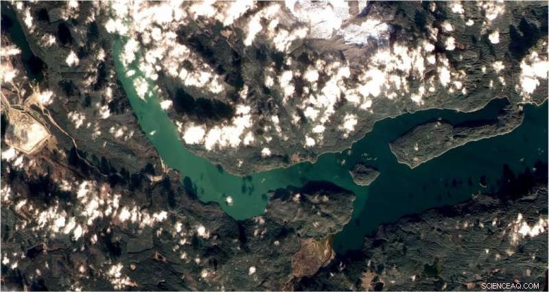 Mount Polley Tailings Spill: Ongoing Impact on Quesnel Lake s Ecosystem