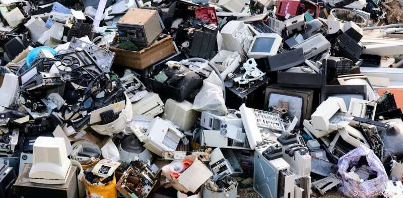 Microbes Clean Up Toxic Electronic Waste—Here s How