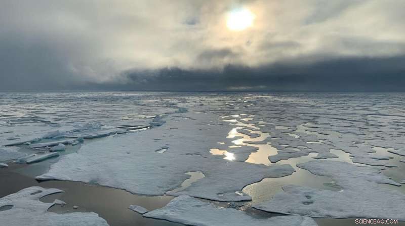 Arctic Scientists Navigate Unplanned Detour to Reach North Pole