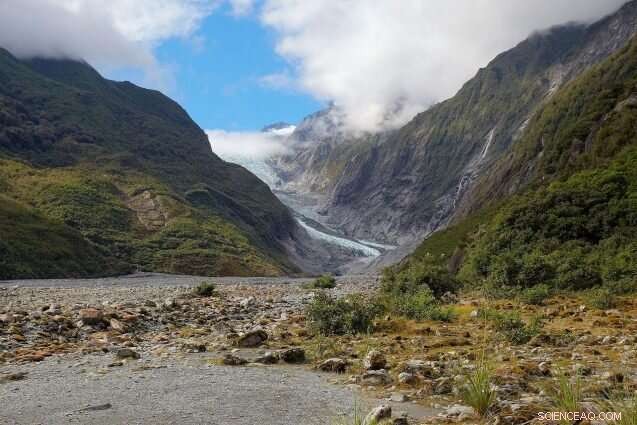 Franz Josef Glacier Town Faces Danger from Next Major New Zealand Earthquake