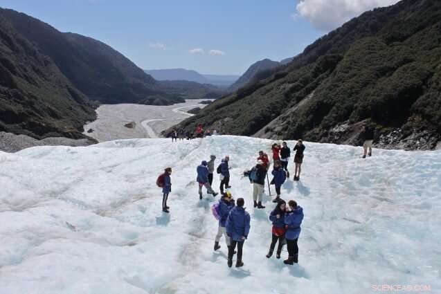 Franz Josef Glacier Town Faces Danger from Next Major New Zealand Earthquake