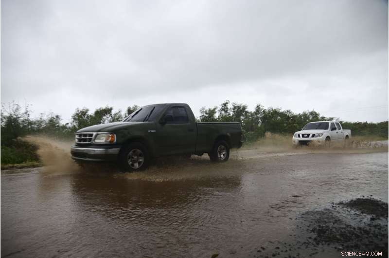 Two Tropical Storms Target US Gulf Coast: Anticipated Double Threat