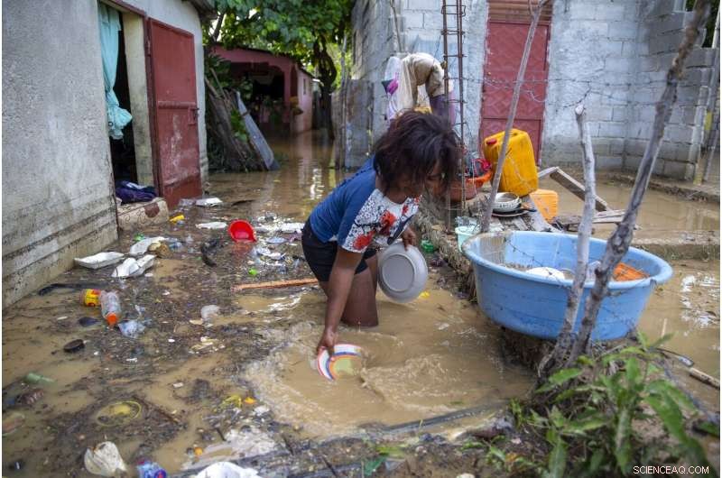 Gulf Coast Braces for Tropical Storm Laura s Potential Upgrade to Hurricane