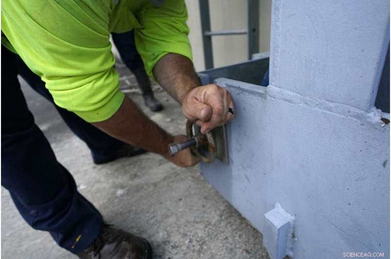 Gulf Coast Braces for Tropical Storm Laura s Potential Upgrade to Hurricane