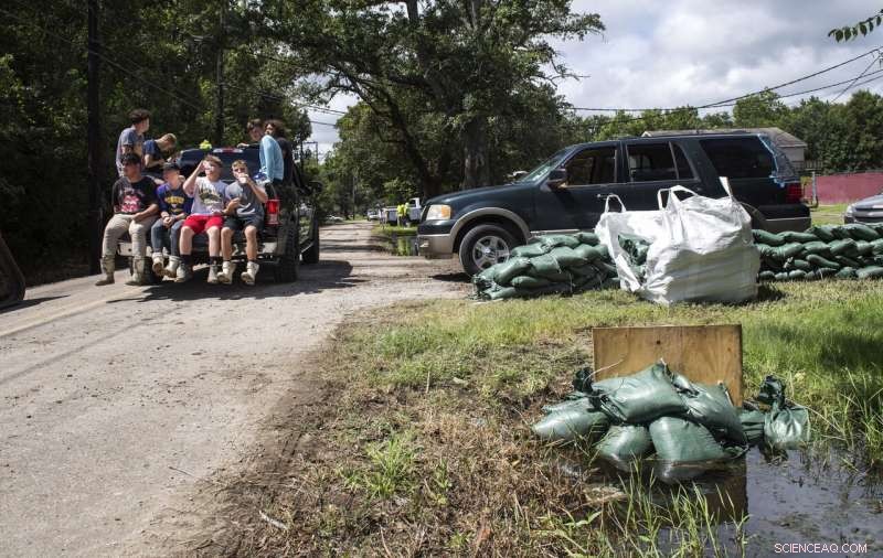 Gulf Coast Braces for Tropical Storm Laura s Potential Upgrade to Hurricane