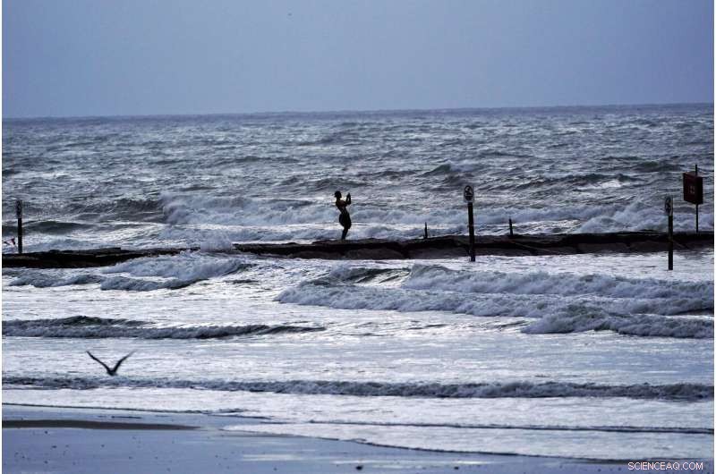 Hurricane Laura Intensifies, Threatening Catastrophic Storm Surge in Texas