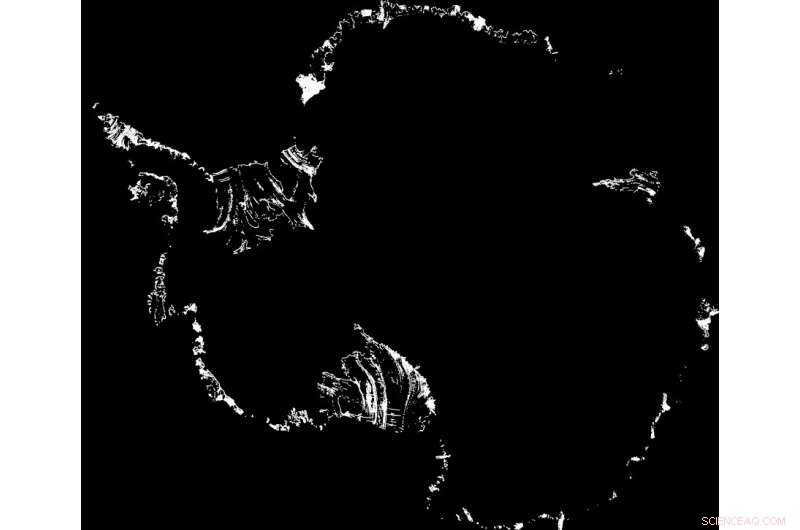 Study Finds Antarctic Ice Shelves at Risk of Rapid Meltwater‑Induced Fracturing