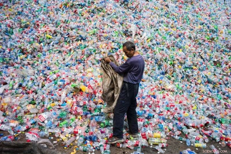 Illicit Recycling Schemes Exploit Surge in Global Plastic Waste