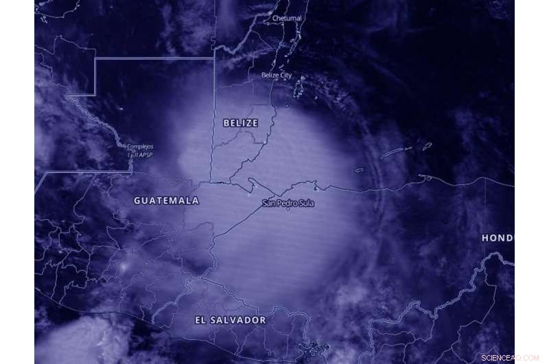 NASA‑NOAA Satellite Captures Hurricane Nana’s Nighttime Landfall in Southern Belize