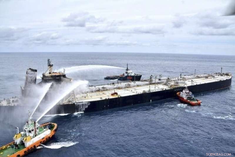 India Dispatches Fire Retardant to Combat Crude Oil Tanker Blaze Near Sri Lanka