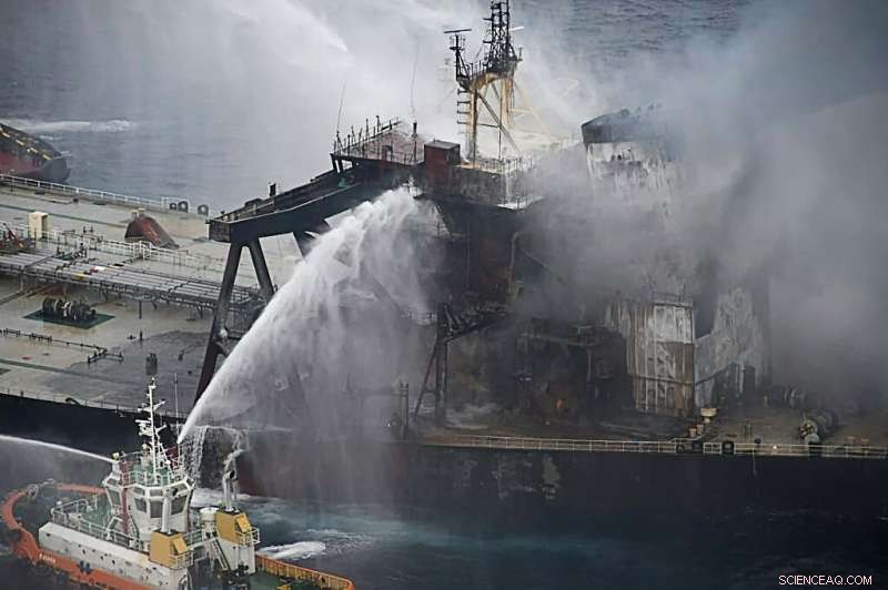 Sri Lanka Initiates Salvage of Damaged Oil Tanker Amid Oil Spill