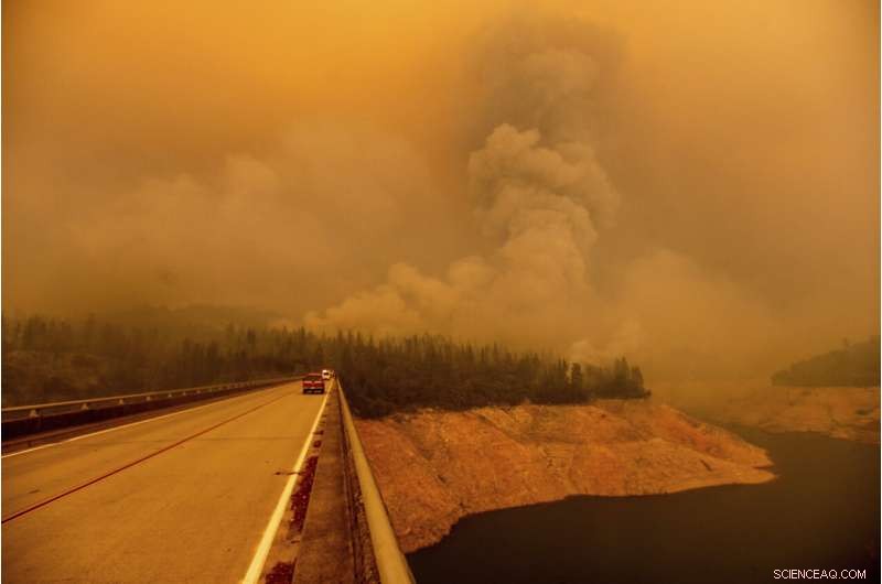 California Wildfire Rages, Expanding 25 Miles in 24 Hours